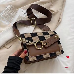 Ivy and Taylor bag. Brand new. Never used.